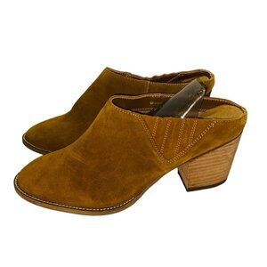 Blondo 10M waterproof tan suede slip on 2” mules